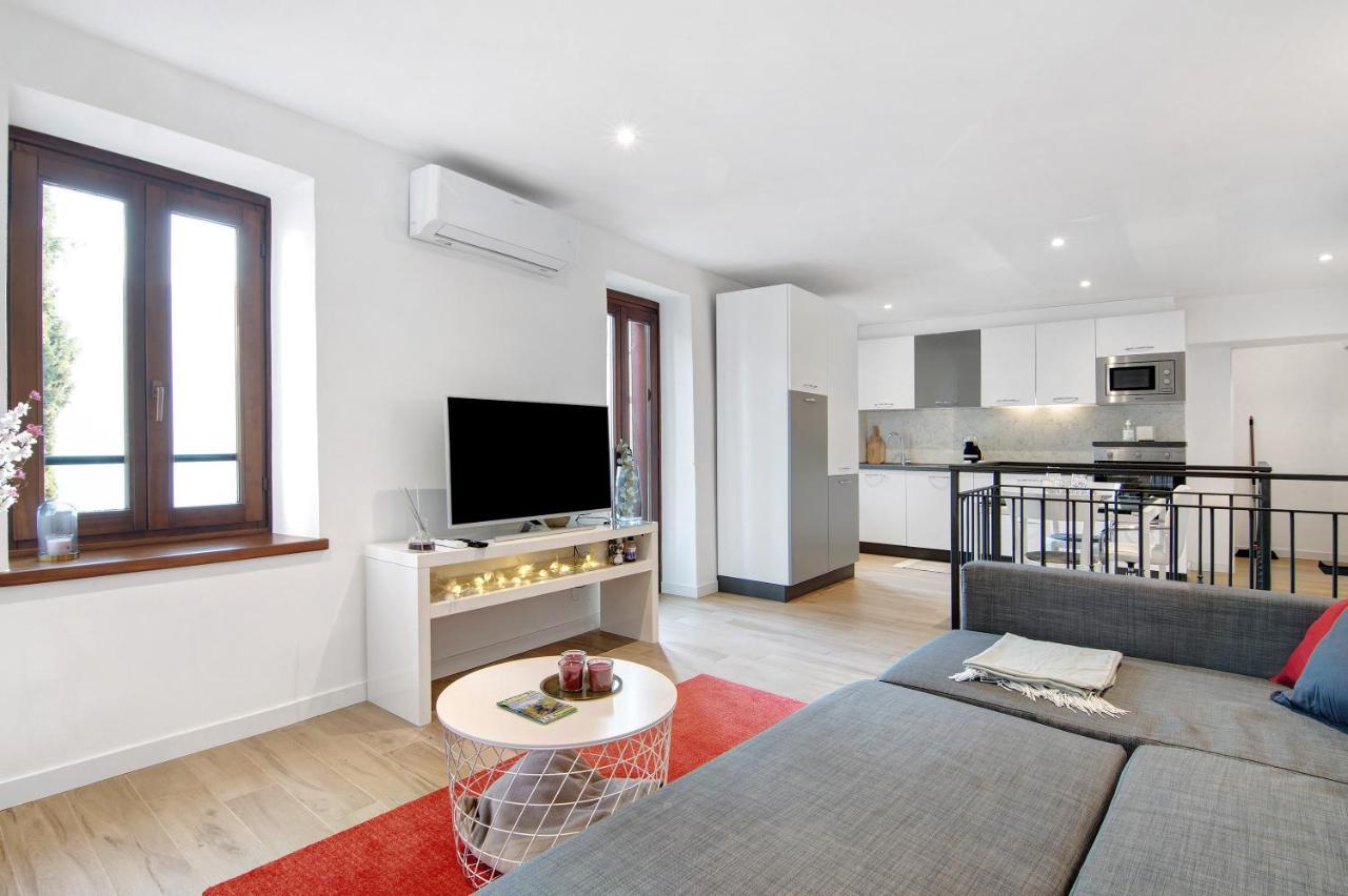 Fogazzaro Lake View Apartment Oria  Eksteriør billede